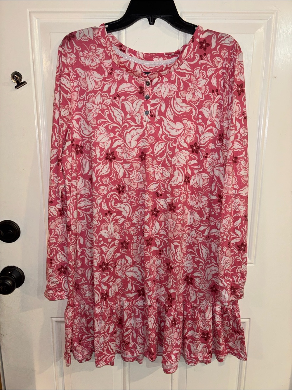 Ellen Tracy Pink and White Floral Ruffle Tunic